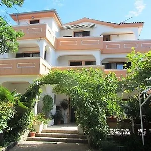 Ida Vantačići