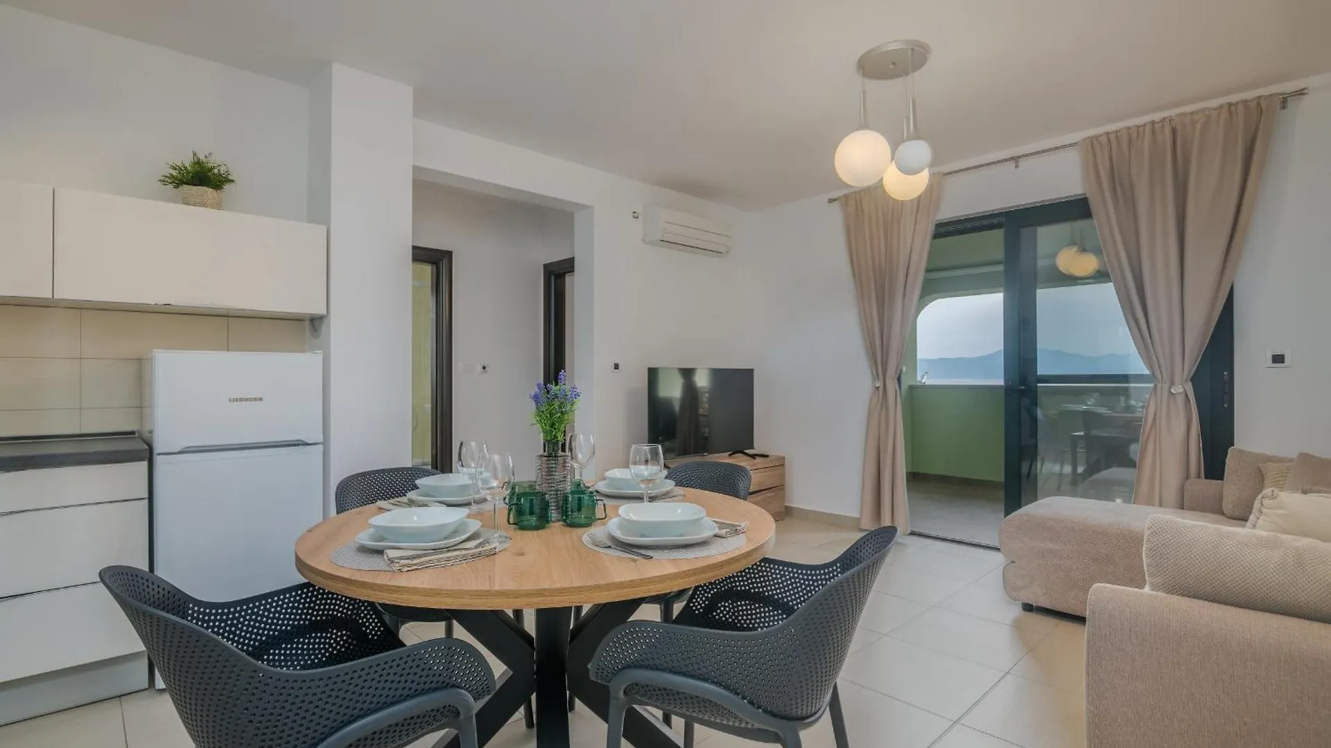 Apartments Navis Near The Sea Vantacici Croatia